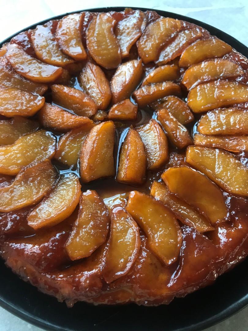 tarte tatin med æble